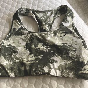 Gym shark sports bra size medium